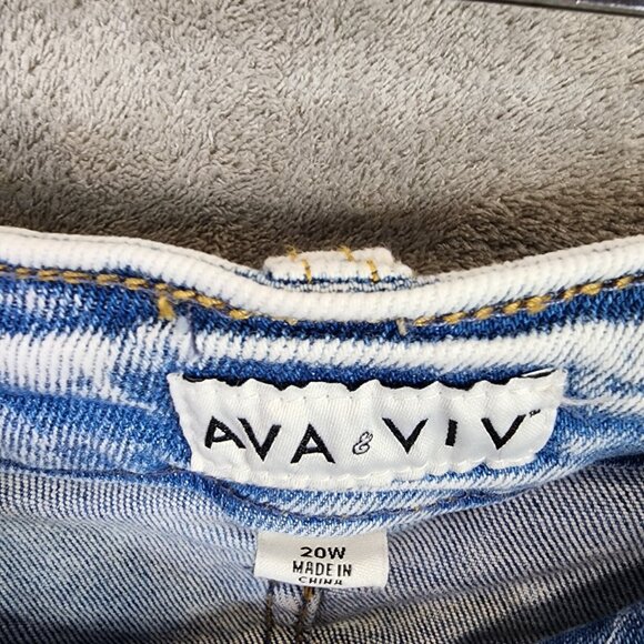 Womens Ava & Viv Blue Denim Shorts Cut Off Acid Wash Mid Rise Plus Size 20W - Picture 4 of 9